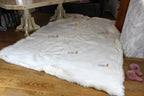 Large Rectangular Sheepskin Rug (250×180 cm) – Natural White Fur Carpet