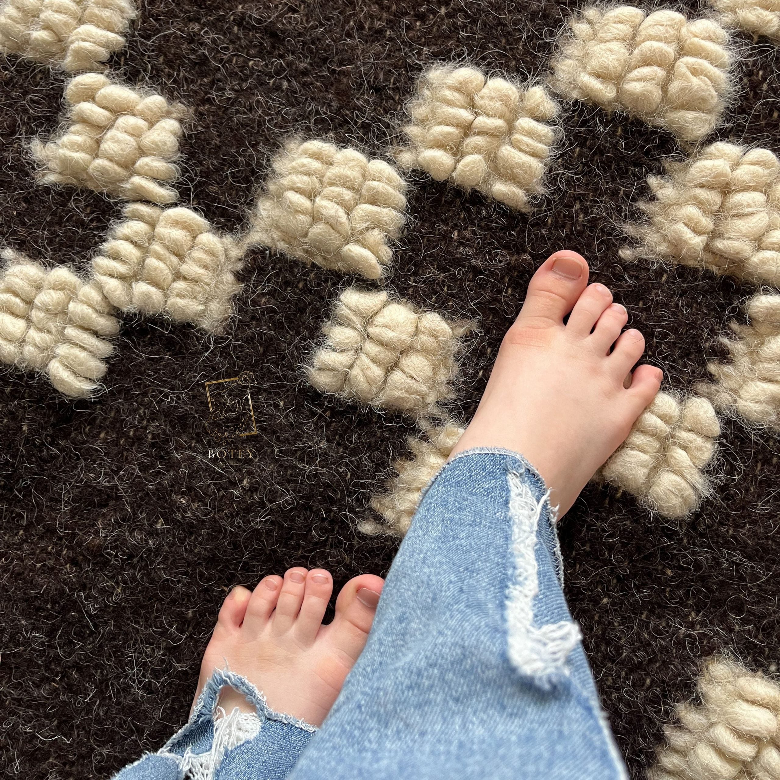 Carpathian Wool Blanket “Lord” 150×220 cm – Premium Handmade Natural Wool