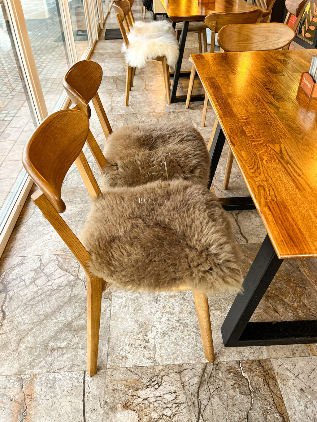 Square Long Wool Sheepskin Seat Cover White 40×40 cm – Natural Fur Cushion