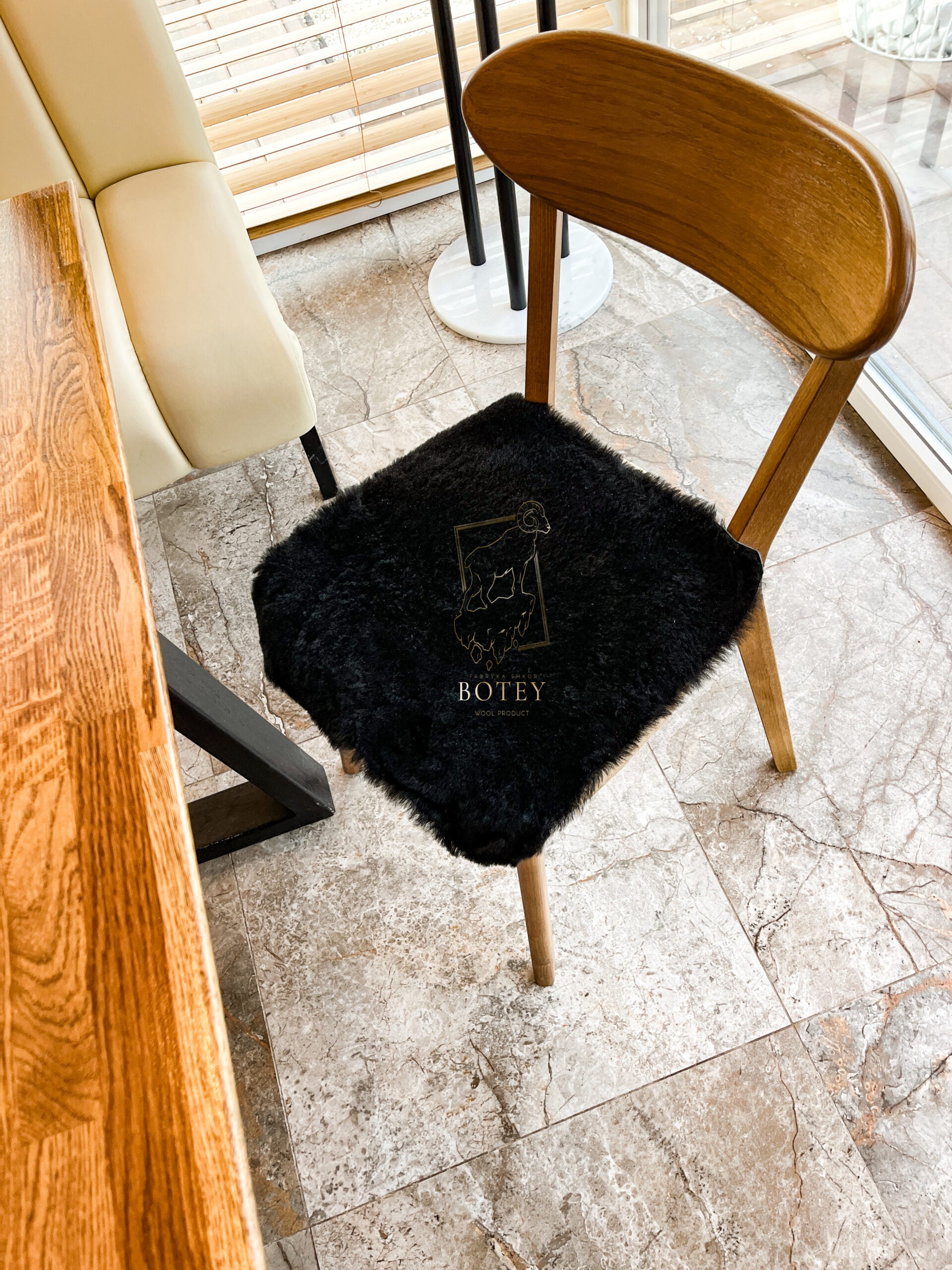 Square Sheared Sheepskin Seat Cover White 40×40 cm – Natural Wool Cushion