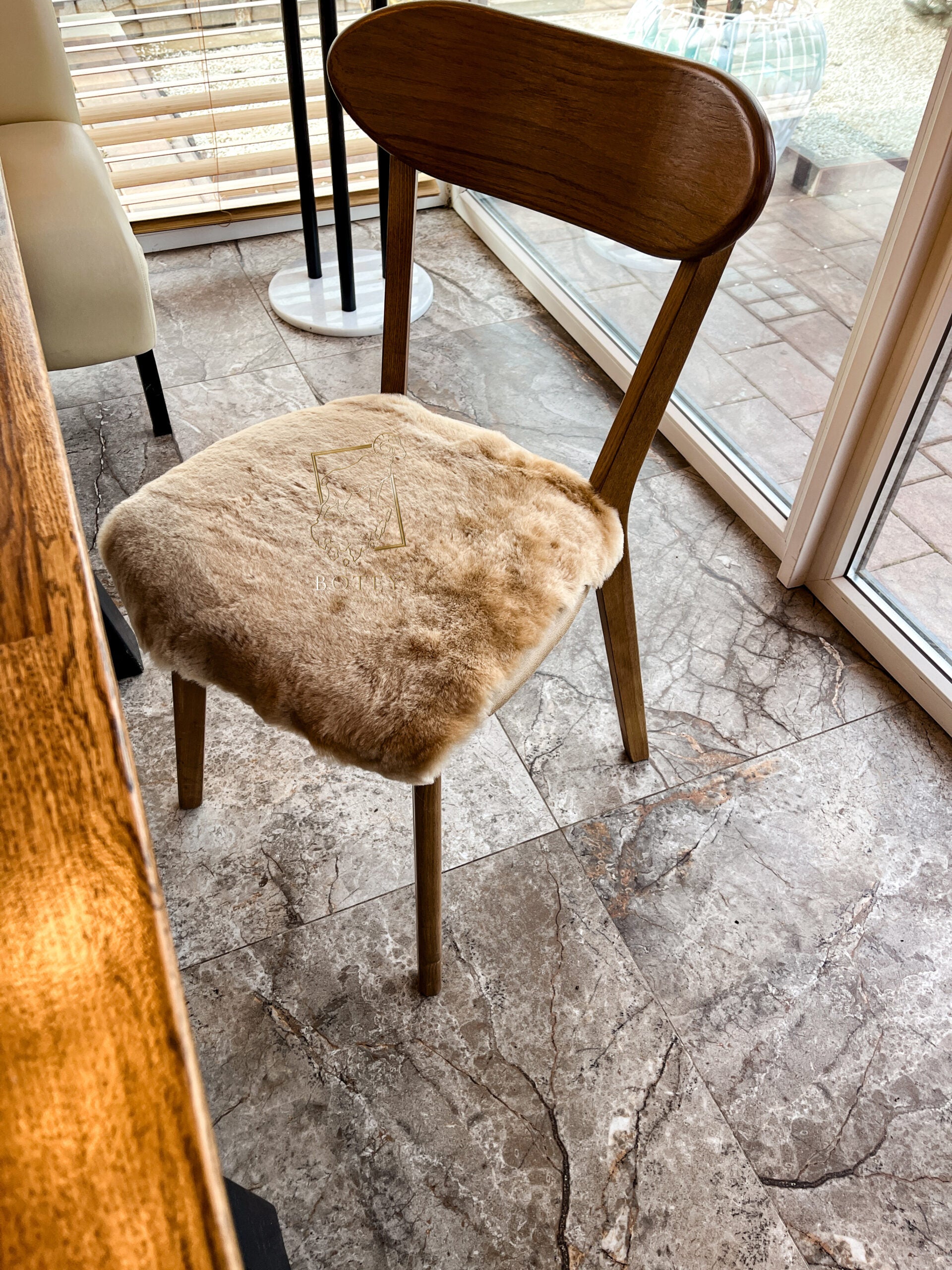 Square Sheared Sheepskin Seat Cover White 40×40 cm – Natural Wool Cushion