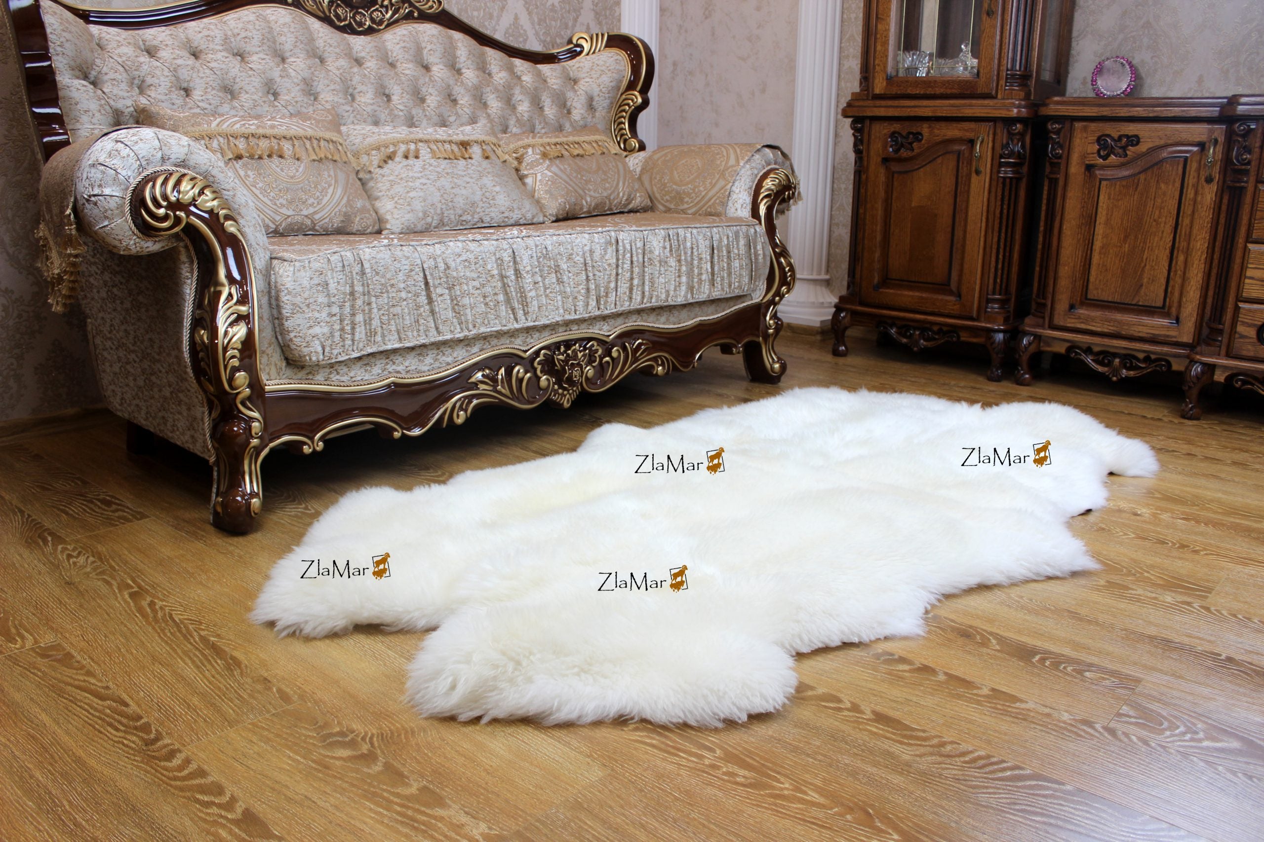 Large Patchwork Sheepskin Rug (150×200 cm) – Natural Fur Carpet