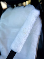 Sheepskin Seat Belt Covers White – Natural Fur Universal Fit