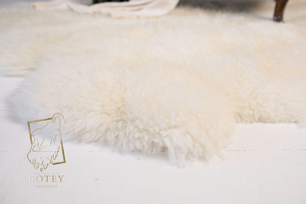 Sheepskin Rug 8-in-1 (200×190 cm) – Ivory Natural Fur Carpet