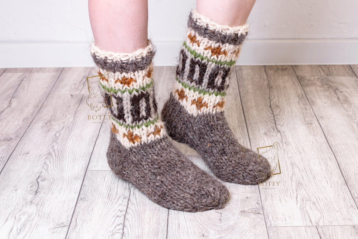 Handmade Wool Socks – Soft Natural Wool Grey Socks for Women (Sizes 36–41)