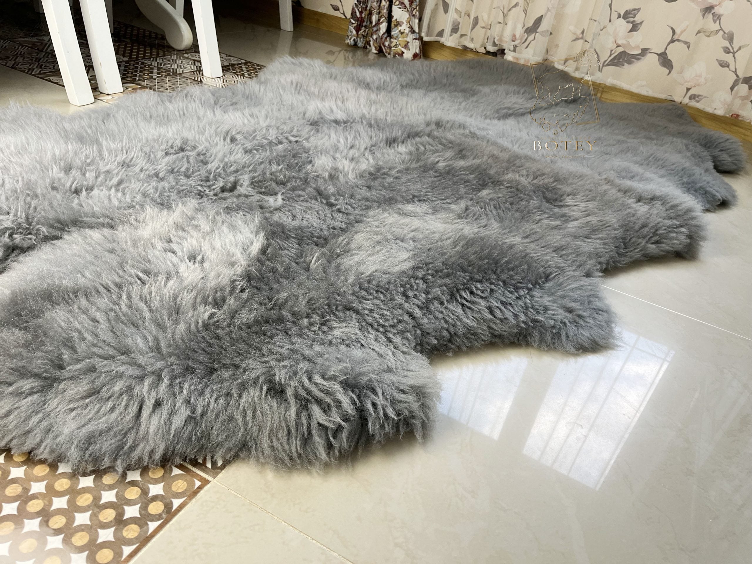 Sheepskin Rug 4-in-1 Grey (200×110 cm) – Natural Fur Carpet