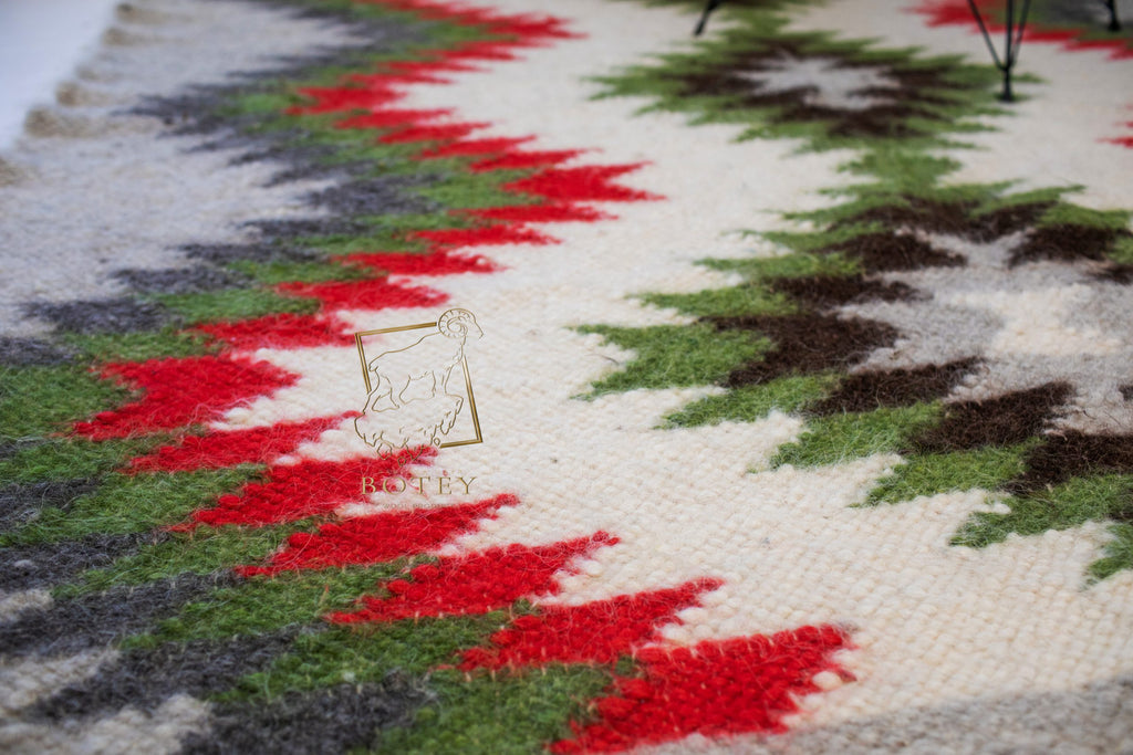 Carpathian Wool Blanket “Original Red” 200×220 cm – Premium Handmade Natural Wool