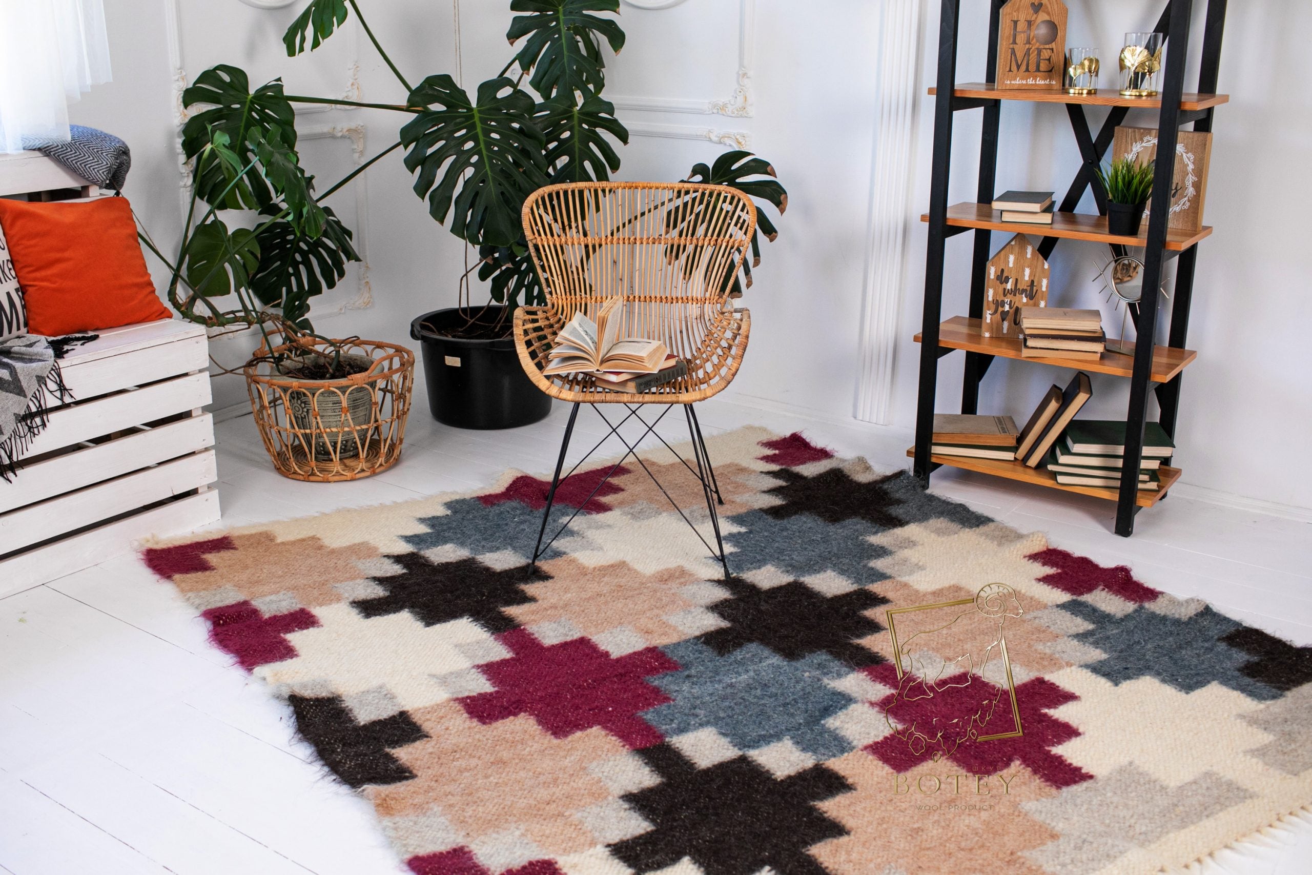 Carpathian Wool Blanket “Puzzle” 190×220 cm – Premium Handmade Natural Wool