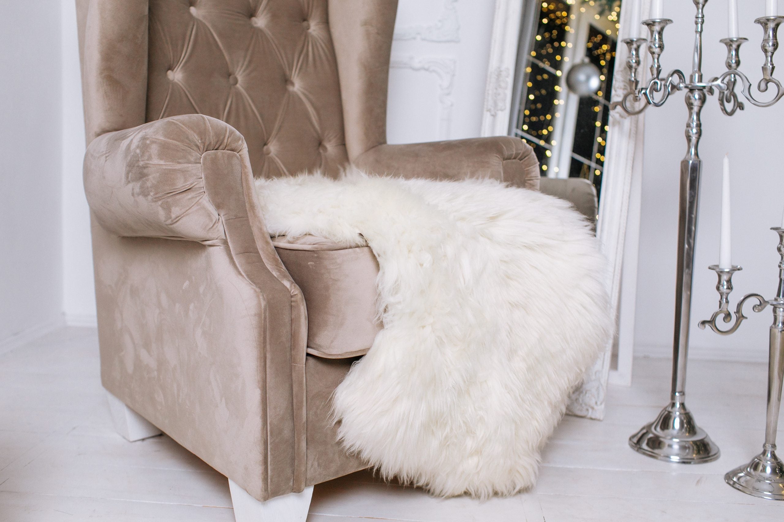 Luxury Sheepskin Rug 120×70 cm – White Long Wool Hide