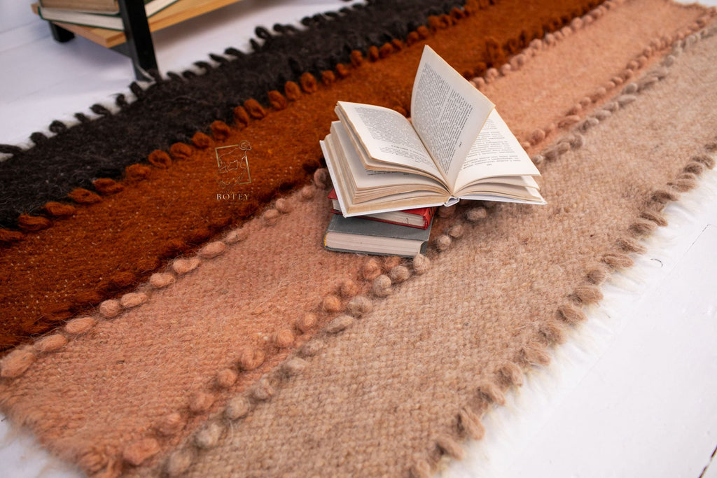 Wool Runner Rug “Palette” 70×150 cm – Handmade Natural Wool