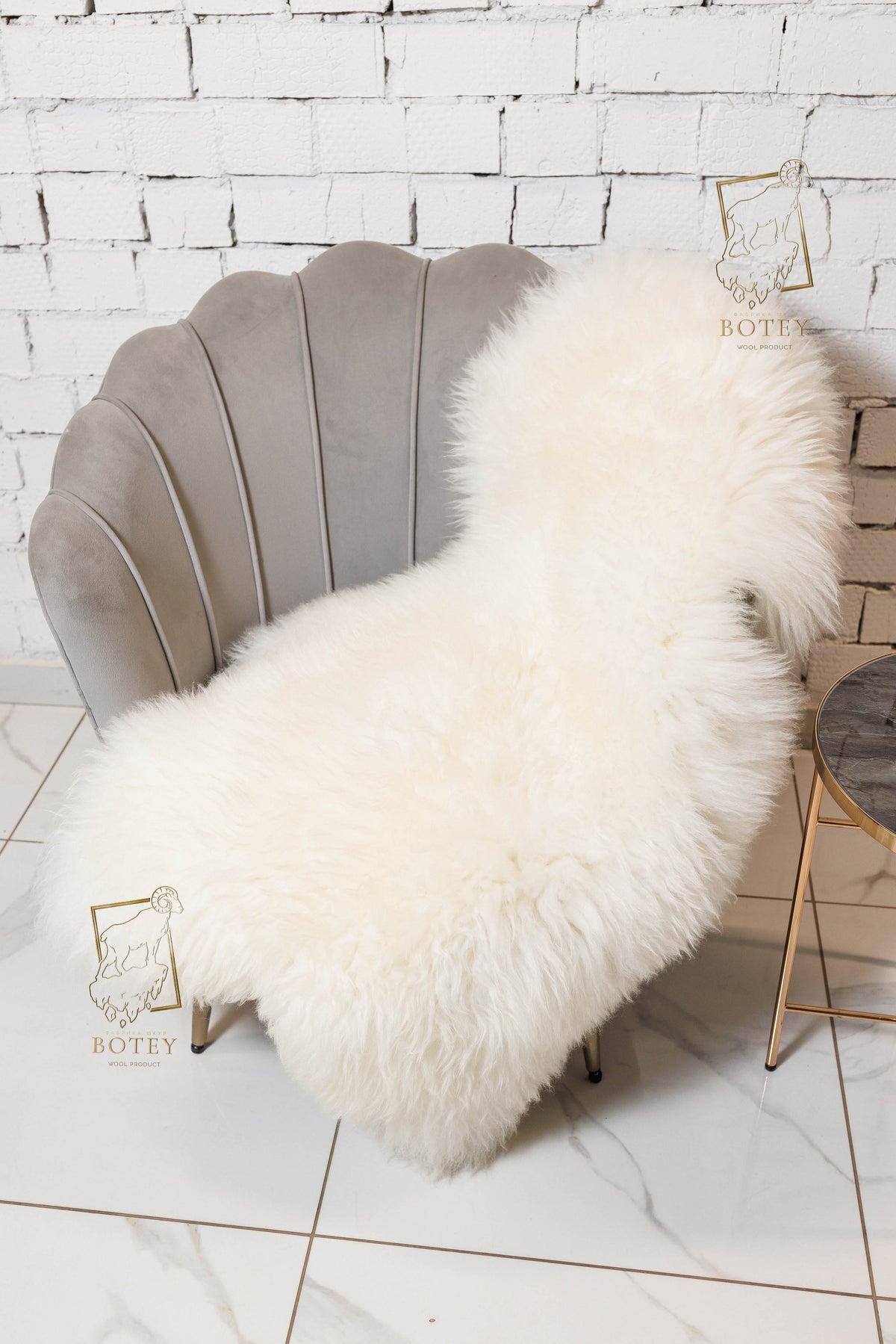 White Sheepskin Rug Medium Wool 120×70 cm – Natural Hide