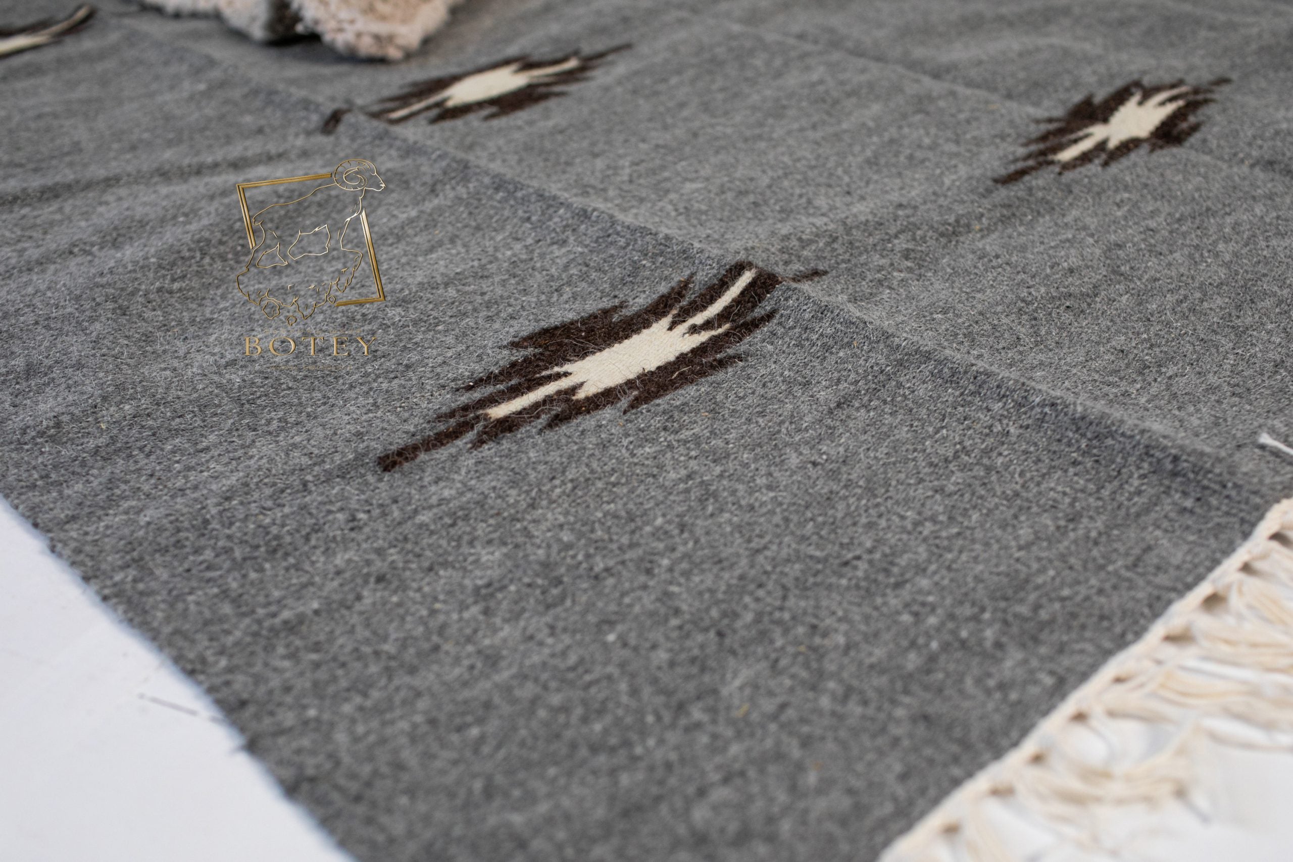 Handmade Hutsul Wool Rug “Starry Sky” – Natural Wool Carpet 200×140 cm