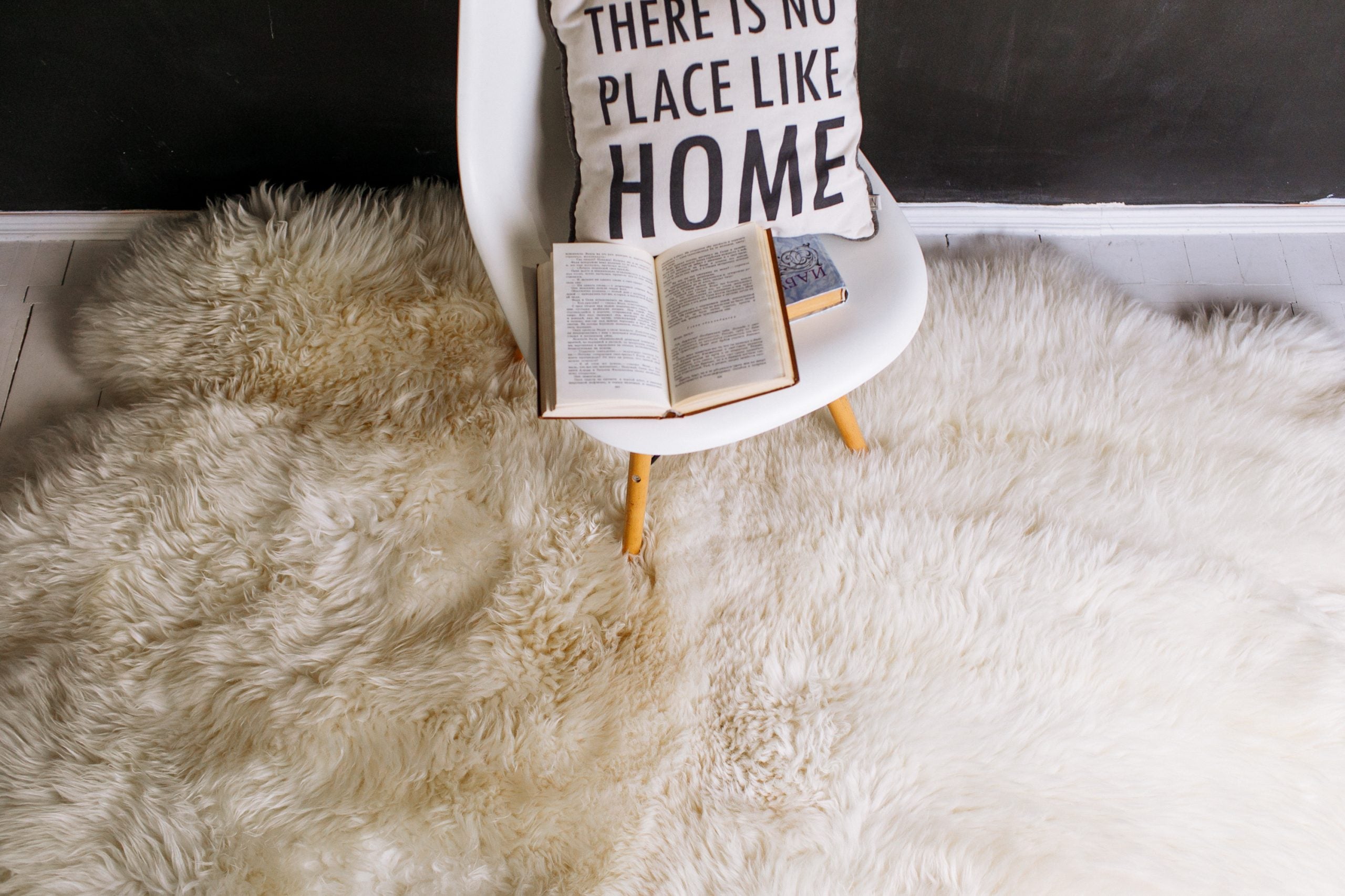 Sheepskin Rug 6-in-1 Ivory (200×150 cm) – Natural Fur Carpet