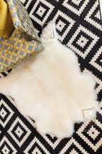Wide Sheepskin Rug 2-in-1 (110×100 cm) – Natural White Fur Carpet