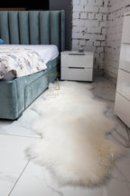 Sheepskin Sofa Cover (200×65 cm) – Natural White Fur Throw