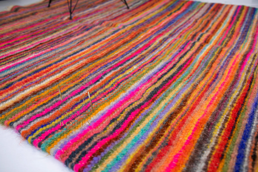 Carpathian Wool Blanket “Vereta” 150×200 cm – Premium Handmade Natural Wool