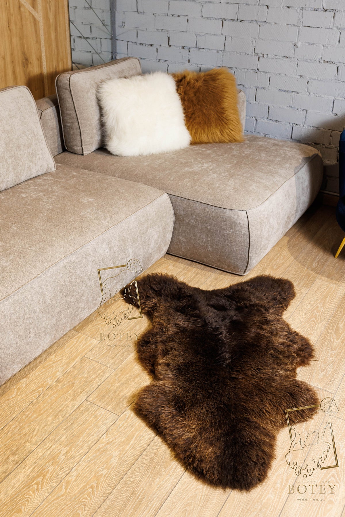 Dyed Brown Sheepskin 110×65 cm – Natural Wool Rug