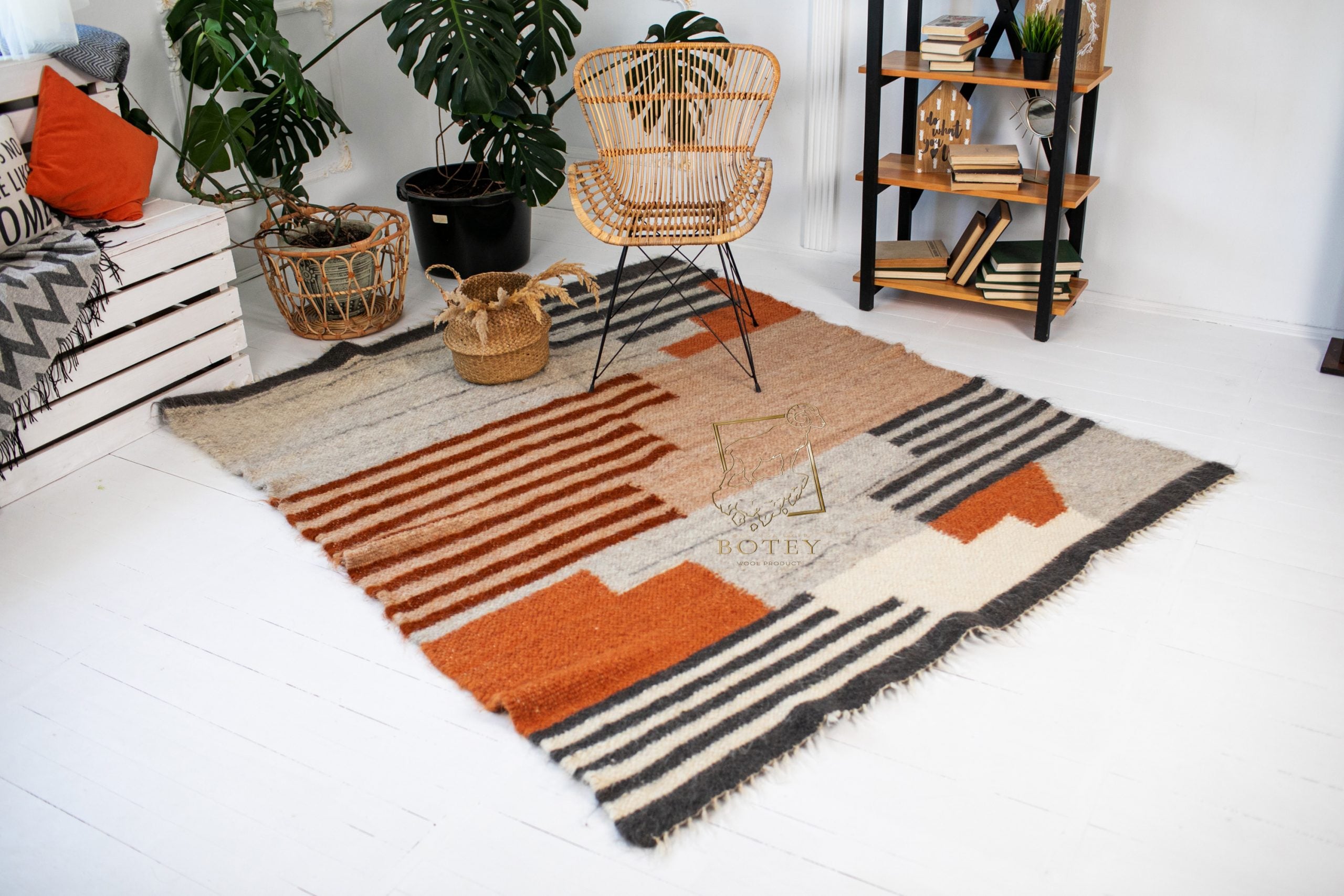 Carpathian Wool Blanket “Geometry” 190×220 cm – Premium Handmade Natural Wool