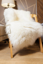 White Sheepskin Rug 100×60 cm – Natural Wool Hide