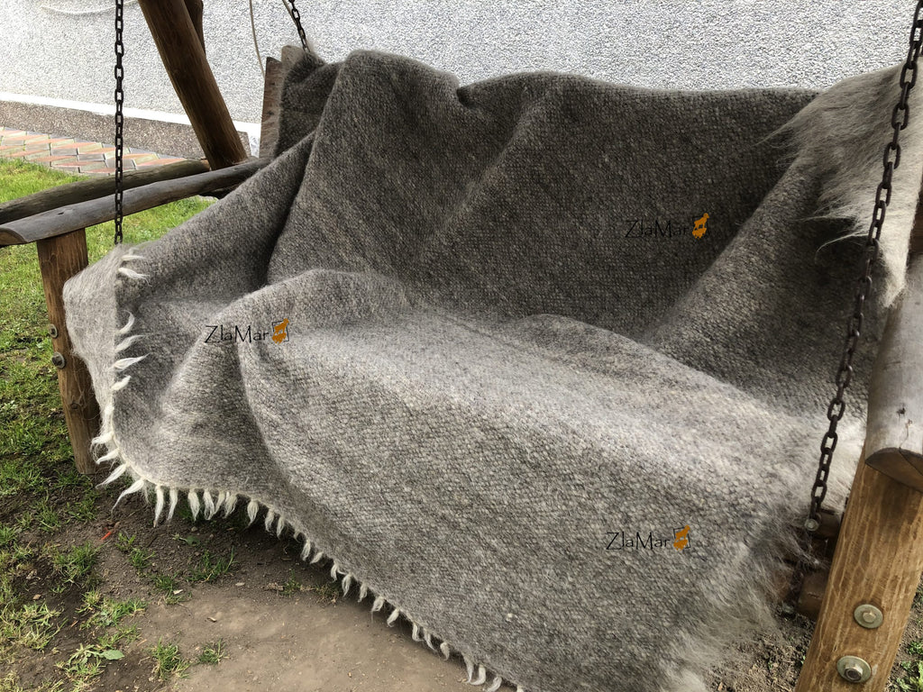 Carpathian Wool Blanket Grey 150×200 cm – Premium Handmade Natural Wool