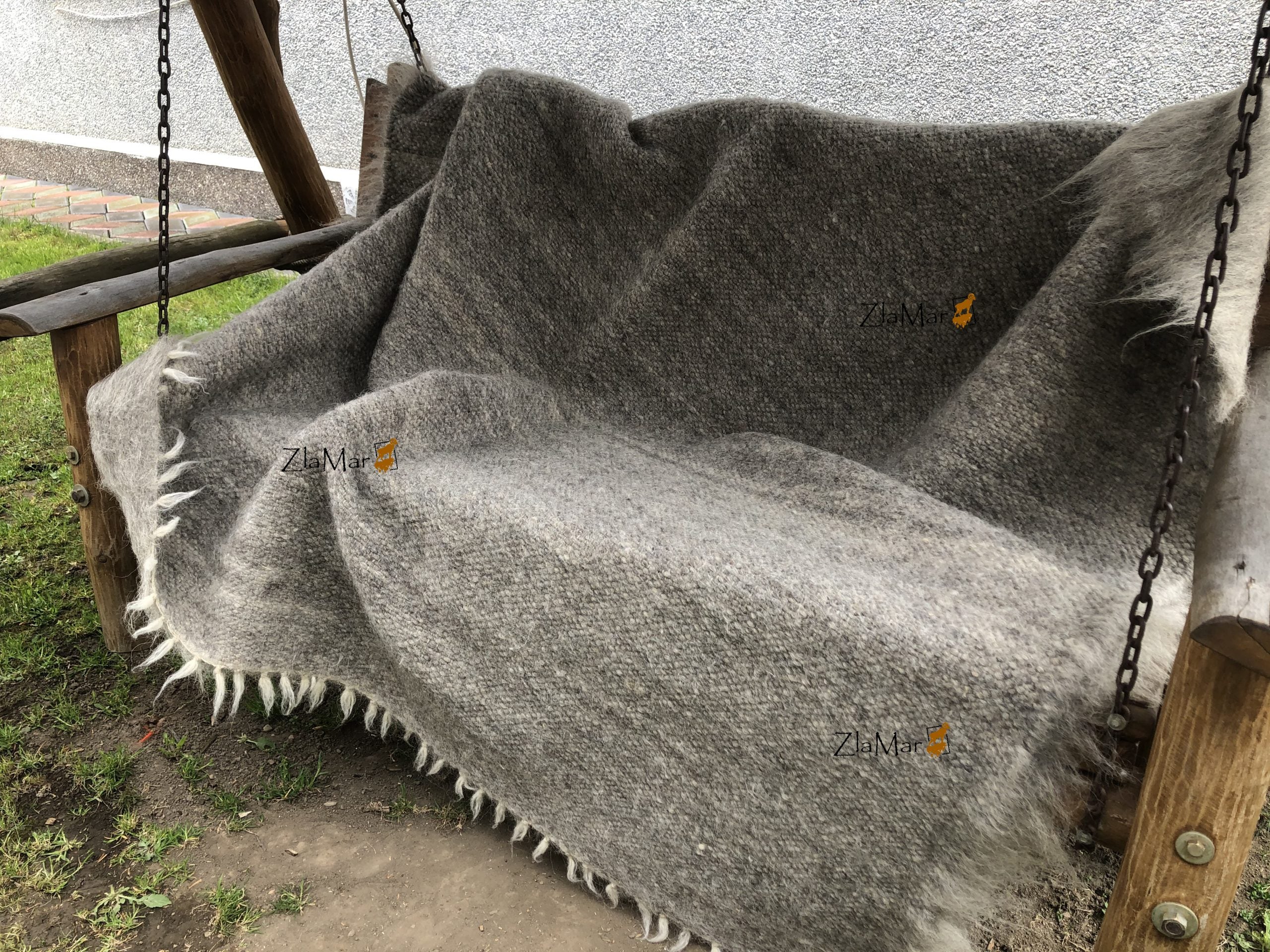 Carpathian Wool Blanket Grey 150×200 cm – Premium Handmade Natural Wool