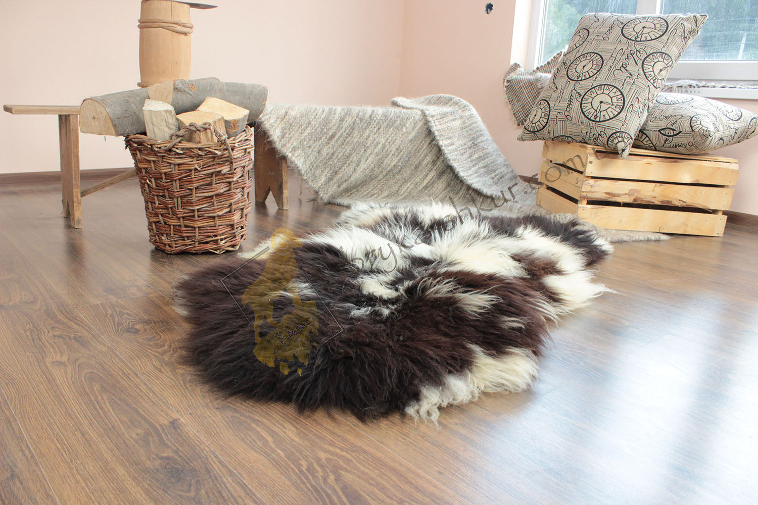 Dalmatian Style Sheepskin 110×70 cm – Spotted Natural Wool Rug