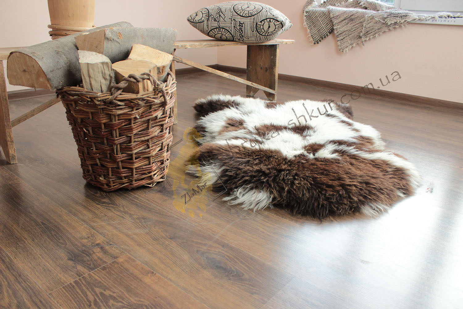 White Sheepskin with Brown Spots 110×65 cm – Natural Pattern Rug