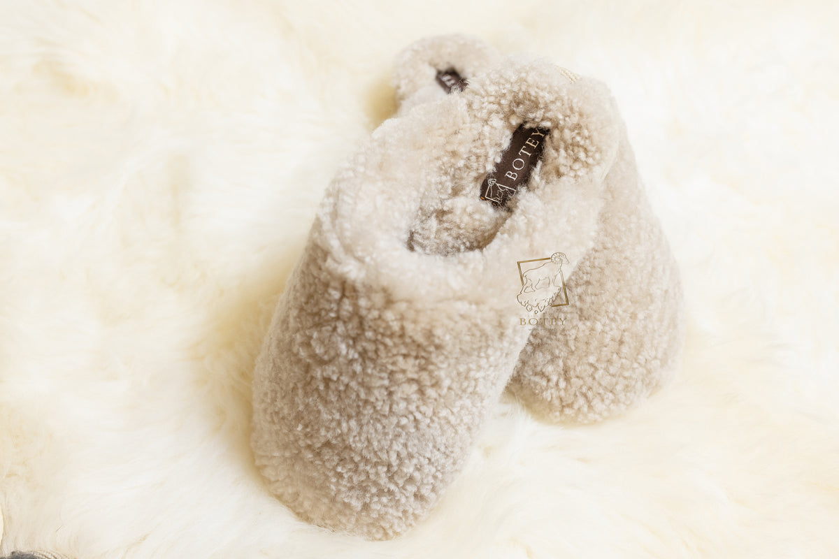 Women's Sheepskin Slippers LAMA (Double-Sided Curly Sheepskin) – Brown