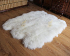 Large Patchwork Sheepskin Rug (150×200 cm) – Natural Fur Carpet