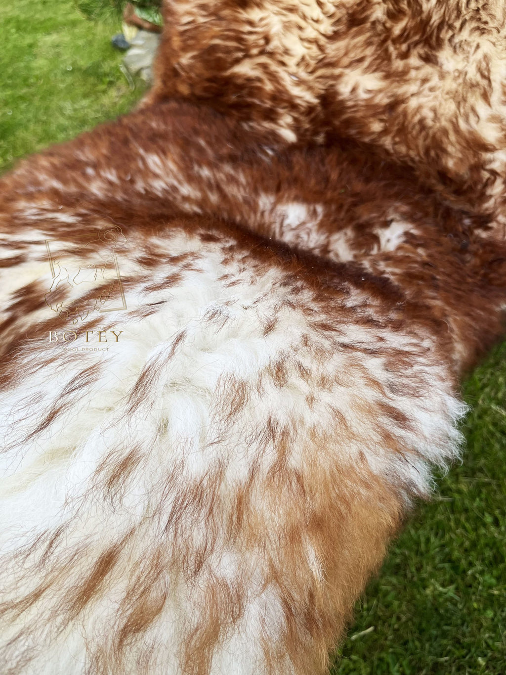 Eco-Tanned Sheepskin with Copper Tips 120×70 cm – Natural Rug