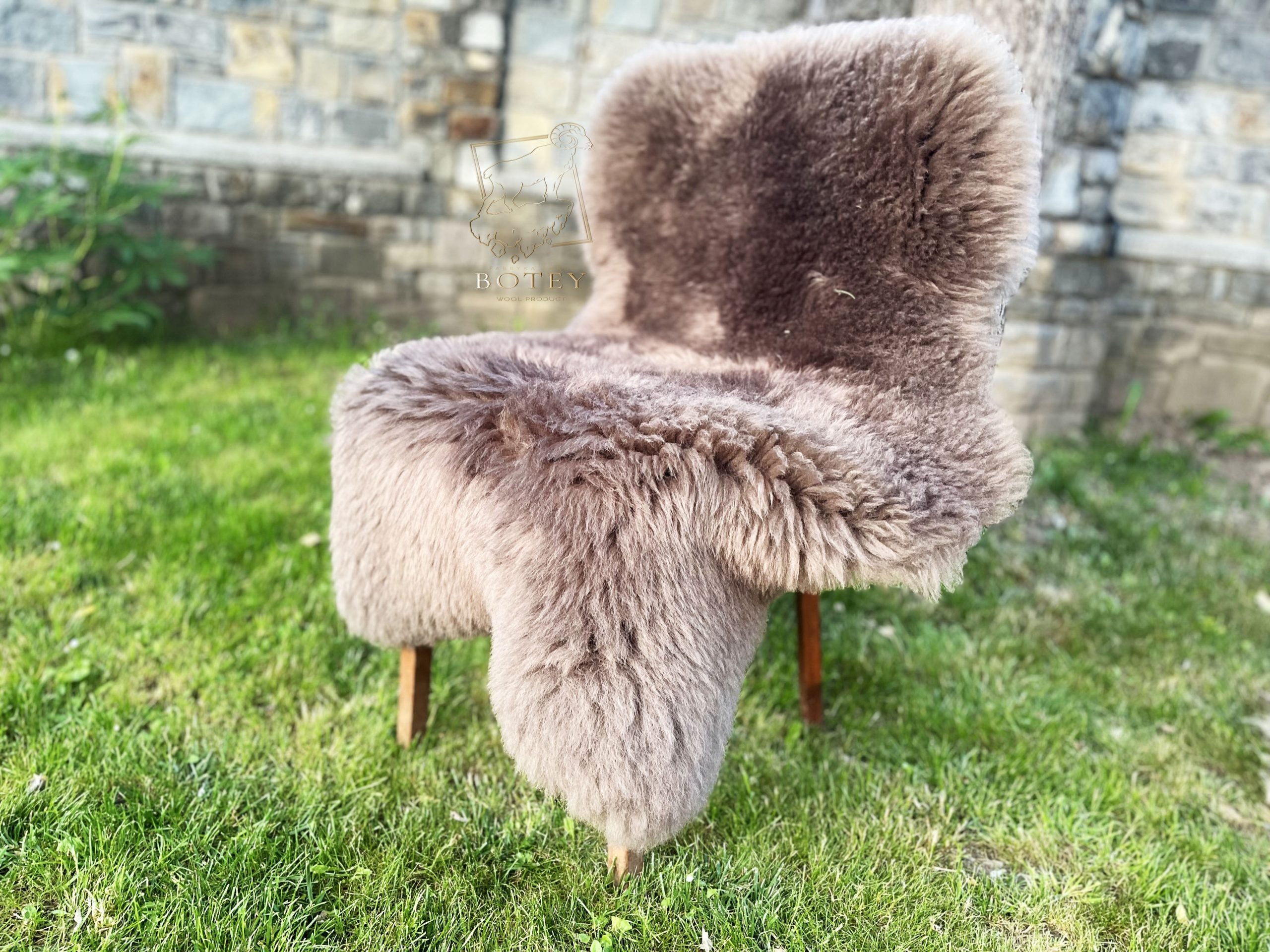 Cappuccino Sheepskin 110×60 cm – Natural Wool Rug