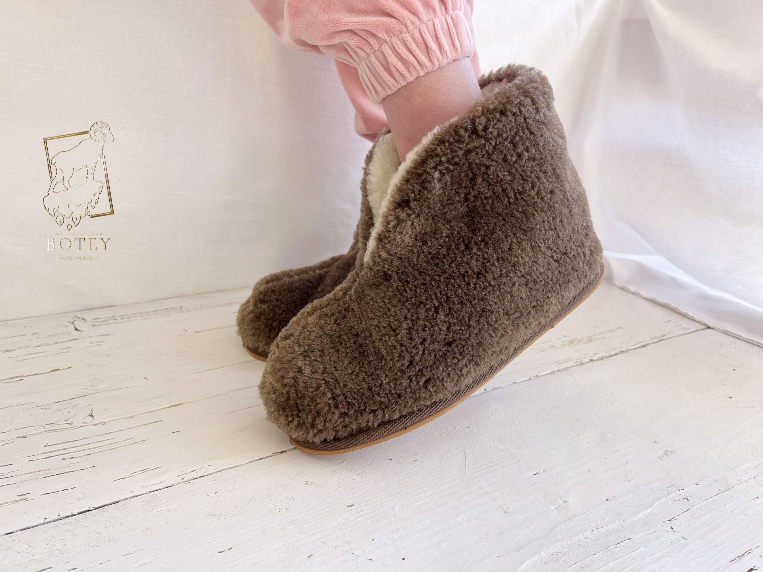 High Sheepskin Slippers Brown – Warm Natural Wool Home Boots