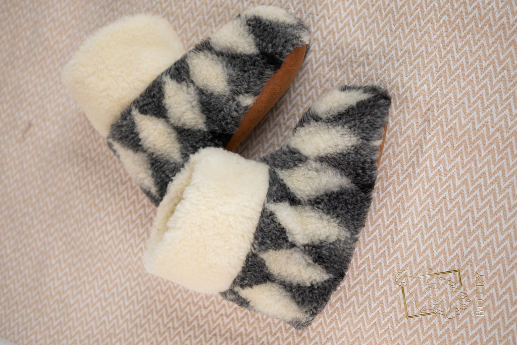 Sheepskin Slippers “Diamonds” – Warm Natural Wool Home Boots (Sizes 36–45)