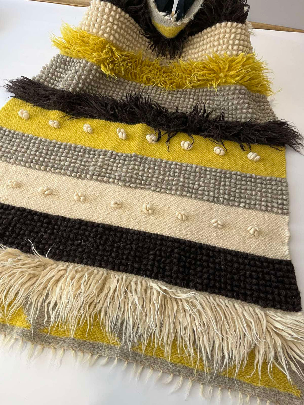 Carpathian Wool Blanket “Chocolate Tale” 150×200 cm – Premium Handmade Natural Wool