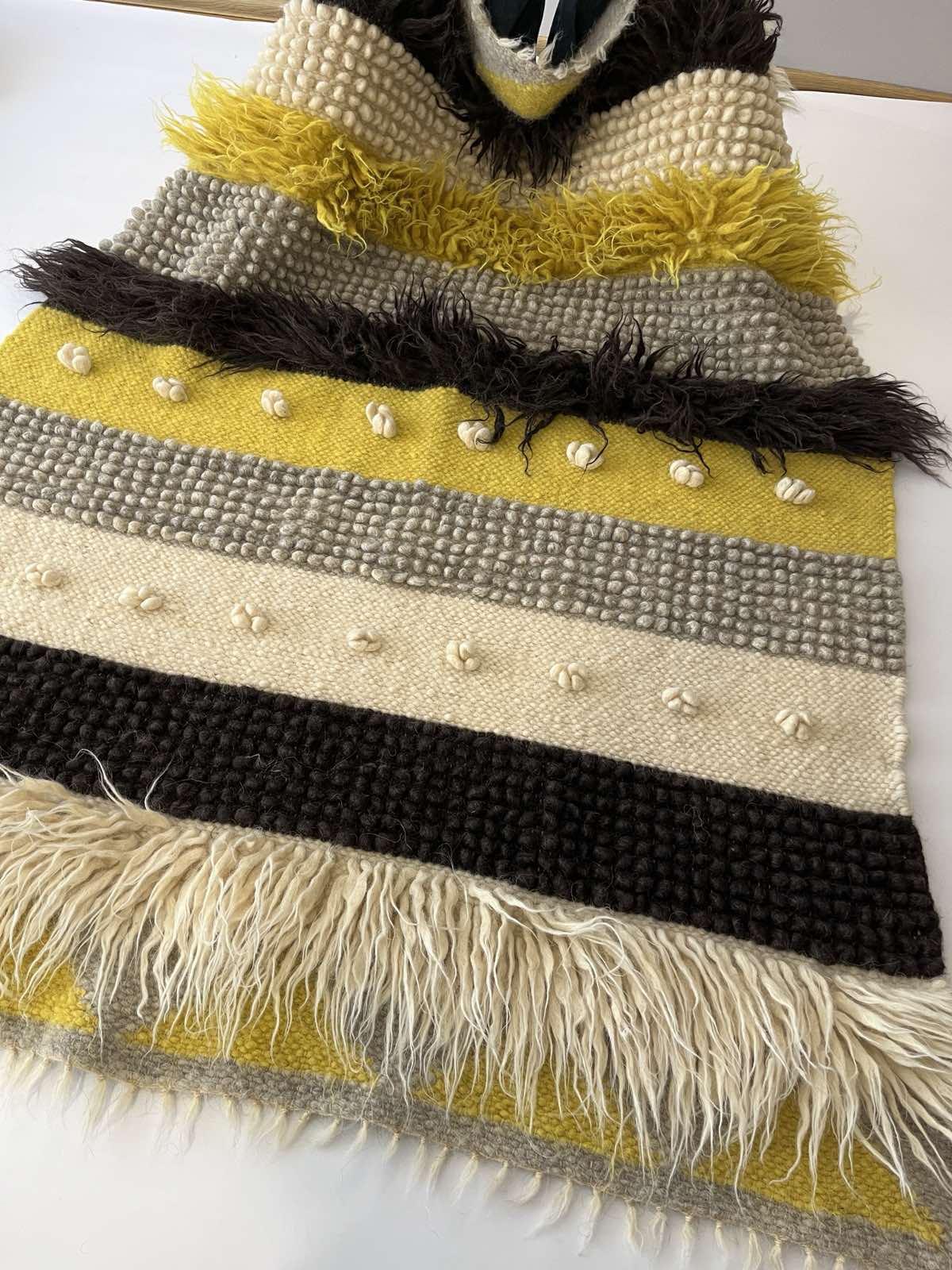 Carpathian Wool Blanket “Chocolate Tale” 150×200 cm – Premium Handmade Natural Wool